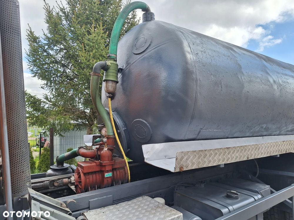 Mercedes-Benz SK 1824 - 8