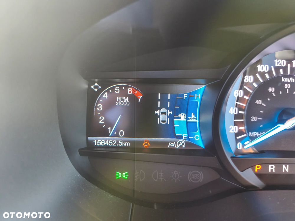 Ford Edge - 10