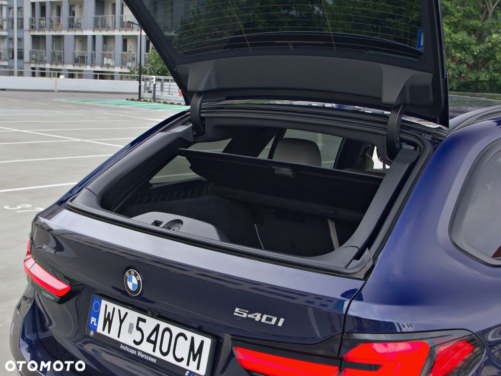 BMW Seria 5 540i xDrive - 5