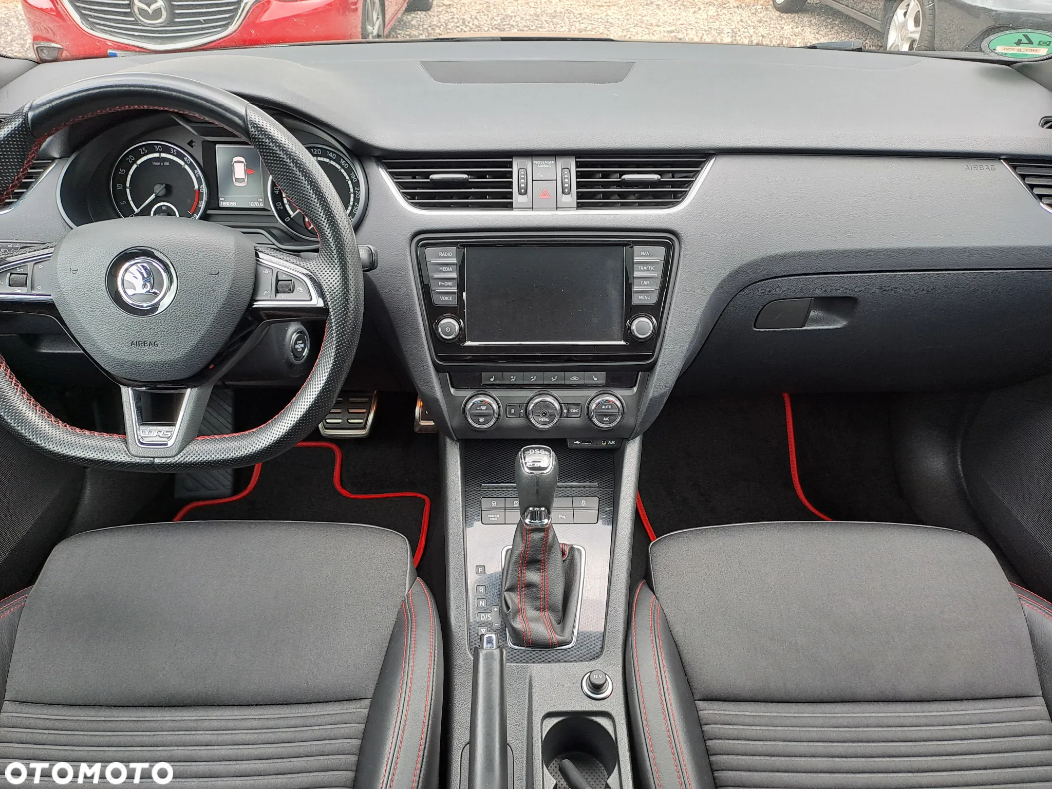 Skoda Octavia 2.0 TDI RS Challenge DSG - 14