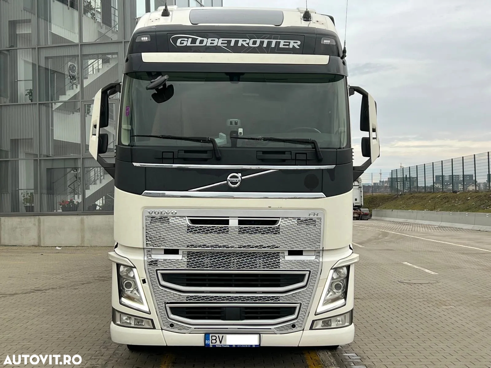 Volvo FH13 - 10