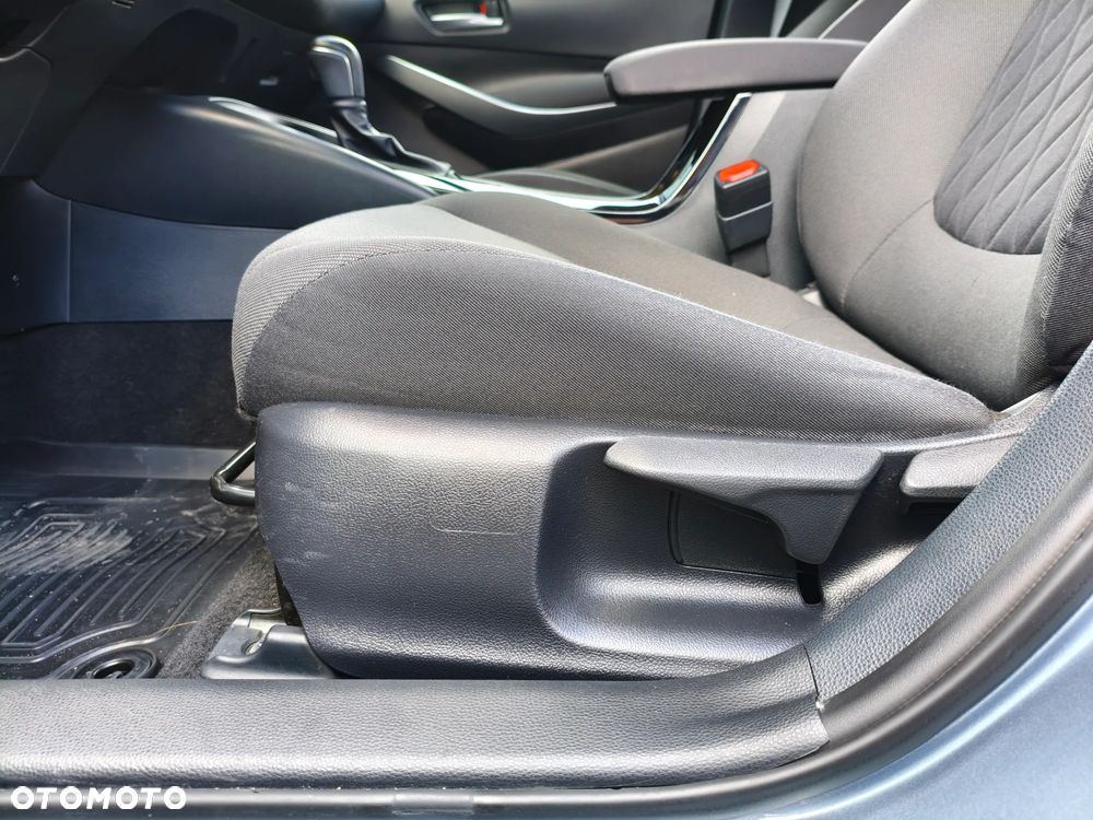 Toyota Corolla 1.8 Hybrid GPF Comfort - 12