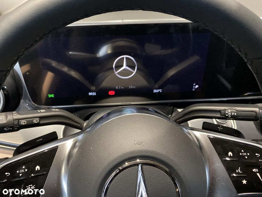 Mercedes-Benz Klasa V - 19