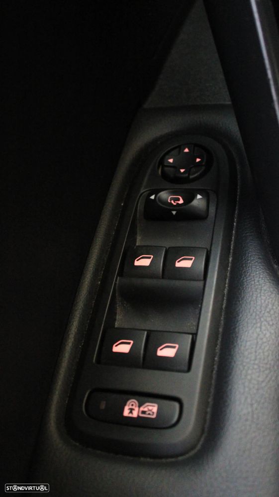Peugeot 508 SW 1.6 e-HDi Allure 2-Tronic - 17