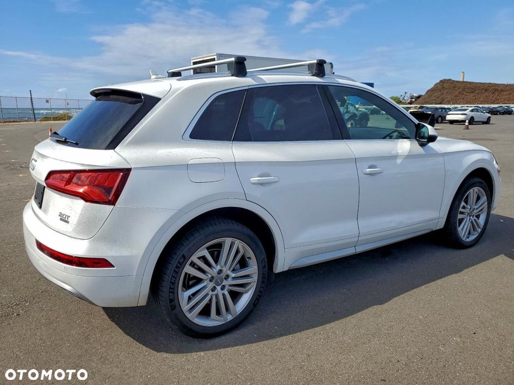 Audi Q5 45 TFSI quattro S tronic sport - 4