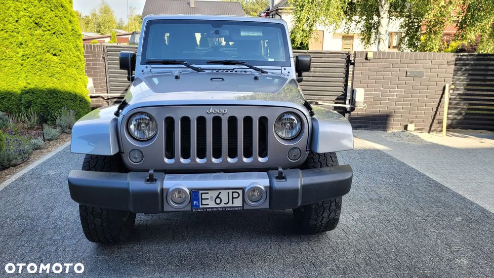Jeep Wrangler 3.6 Unlim Sahara - 6
