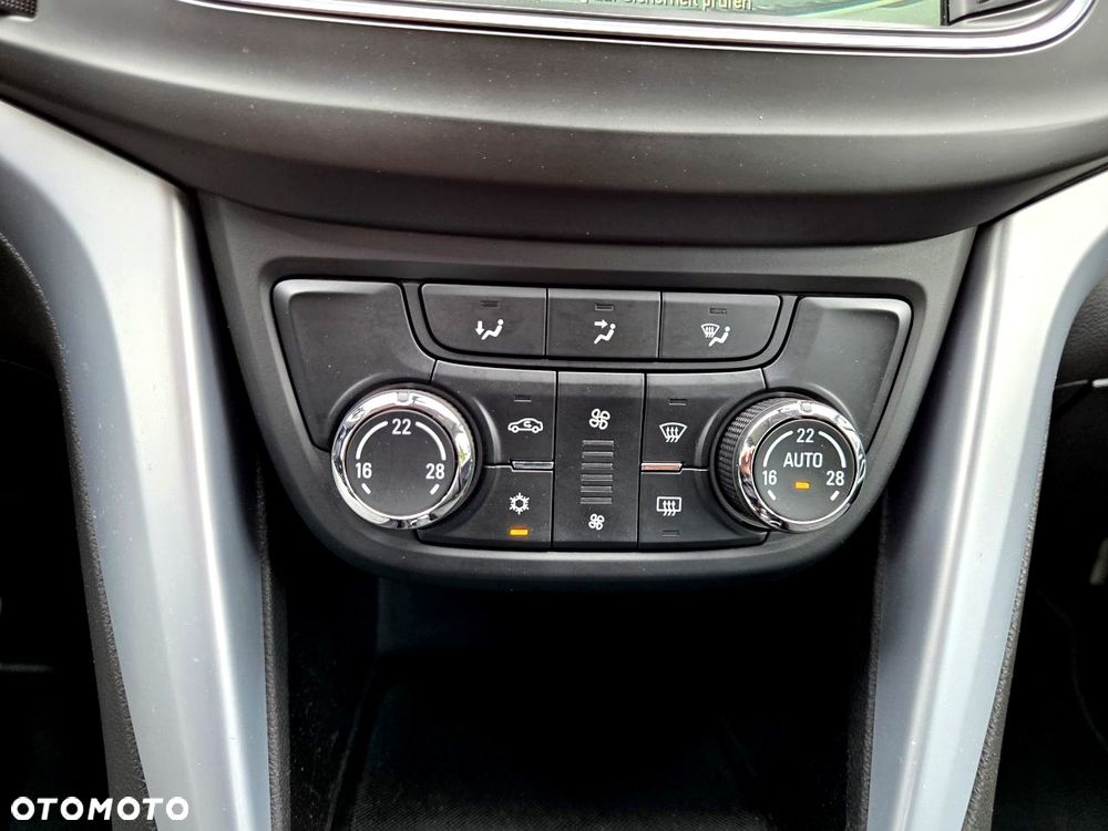 Opel Zafira - 27