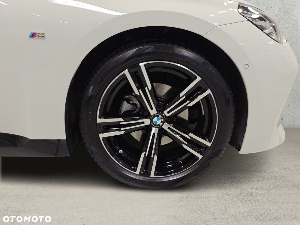 BMW Seria 2 220i M Sport - 9