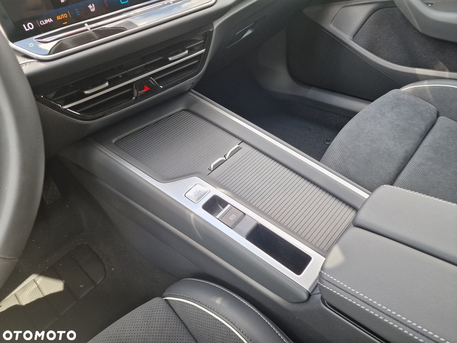 Volkswagen Passat 1.5 TSI EVO Business DSG - 23