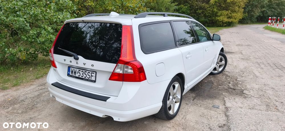 Volvo V70 2.5T Momentum - 6