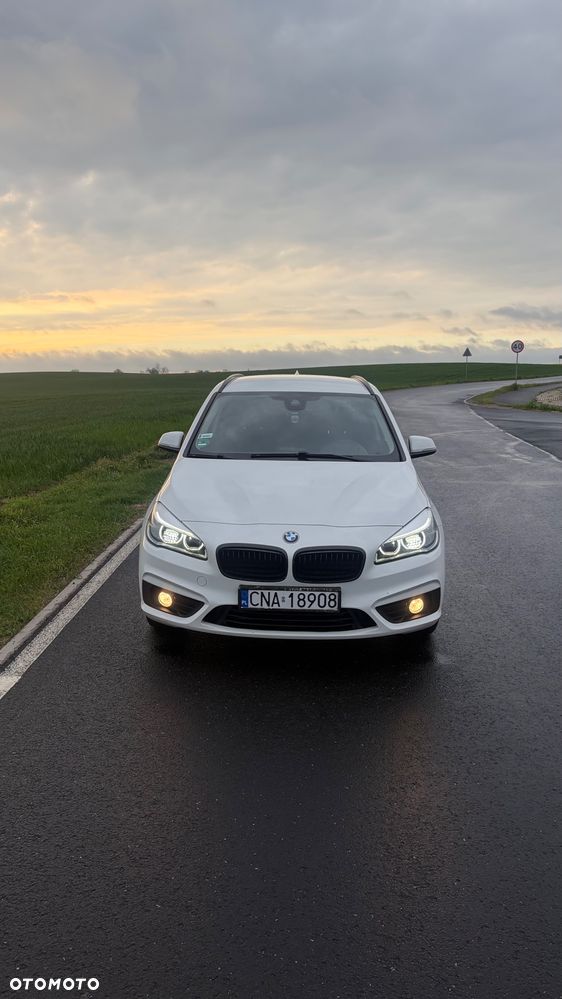 BMW Seria 2 218d Luxury Line - 7
