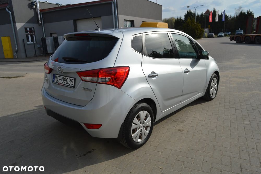 Hyundai ix20 1.6 Automatik Fifa World Cup Edition - 9