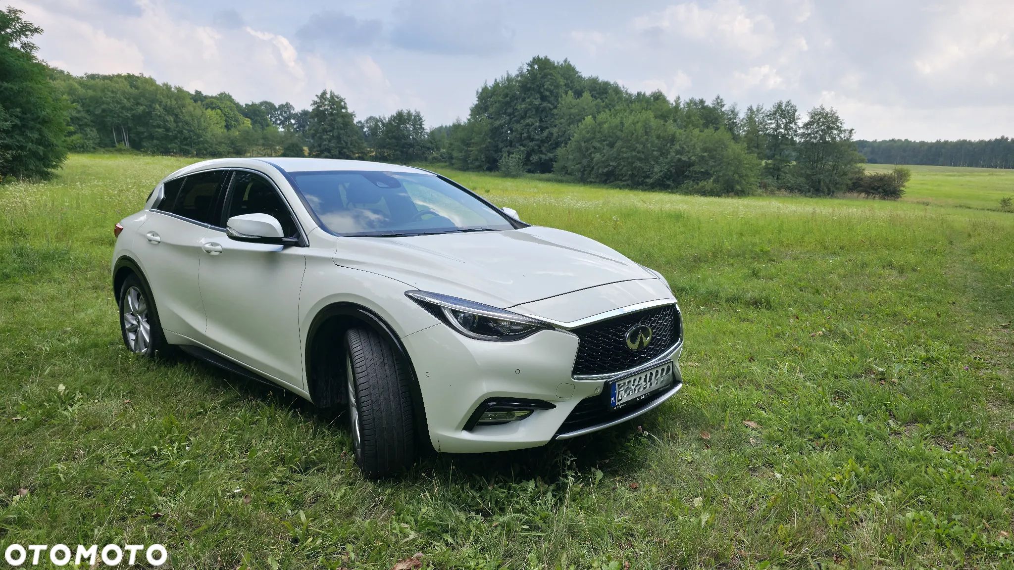 Infiniti Q30 1.6t Luxe 7DCT - 1
