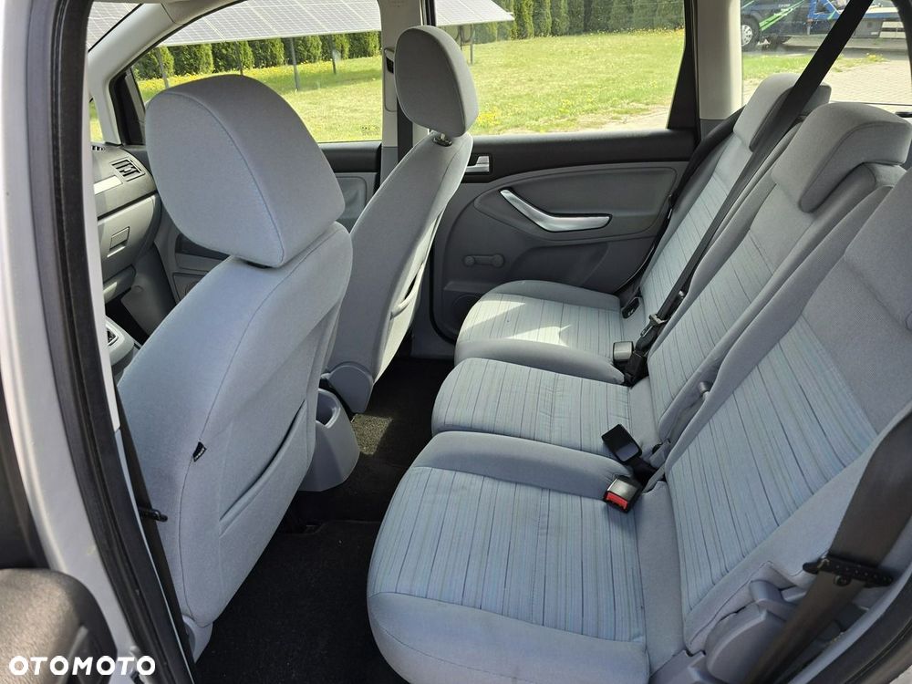 Ford C-MAX - 23
