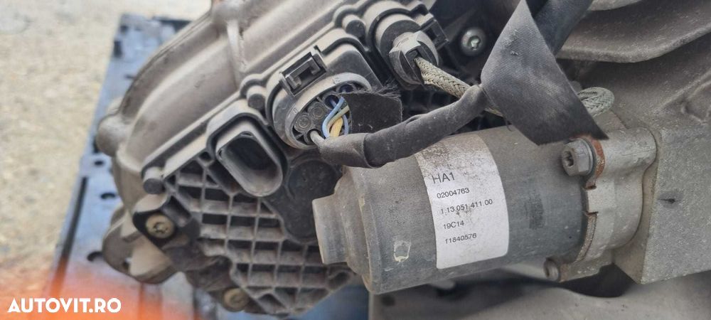 Cutie transfer Range Rover Velar cod J8A2-7K780-AB J8A27K780AB - 4