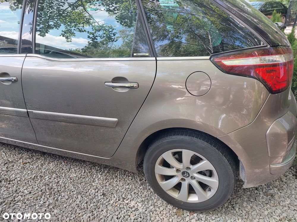 Citroën C4 Picasso 1.6 HDi FAP Exclusive - 4