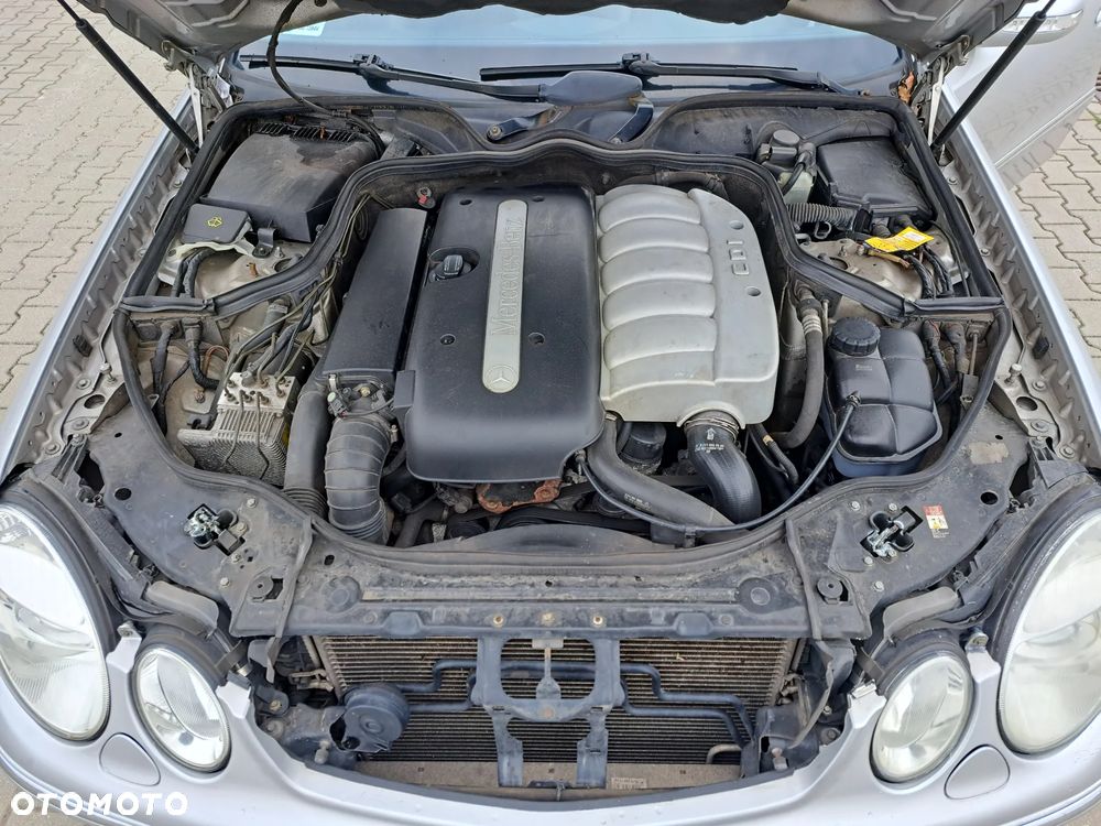 Mercedes-Benz Klasa E - 4