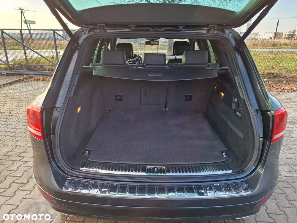 Volkswagen Touareg 3.0 V6 TDI BMT - 9