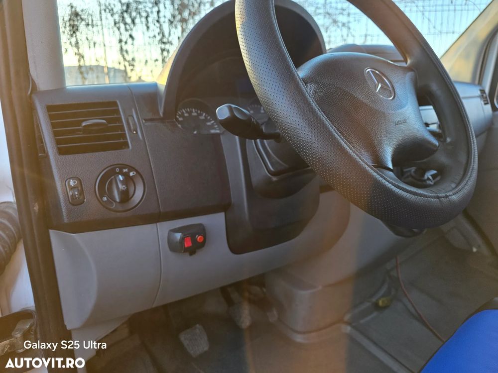Mercedes-Benz Sprinter - 9