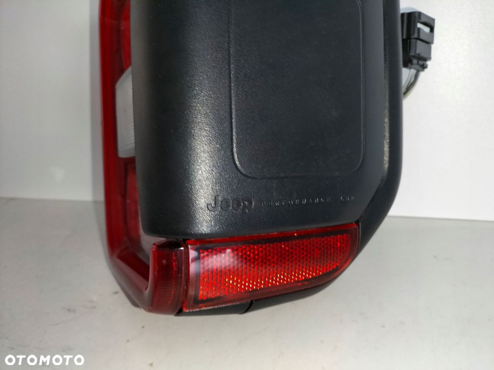 lampa tylna tył prawa jeep gladiator jt 19- led - 4