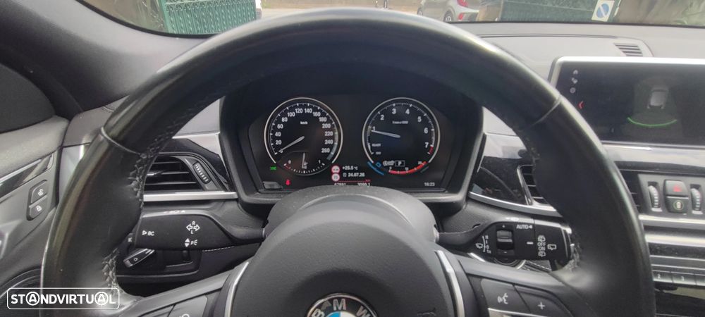 BMW X2 18 i sDrive Auto Pack M - 8