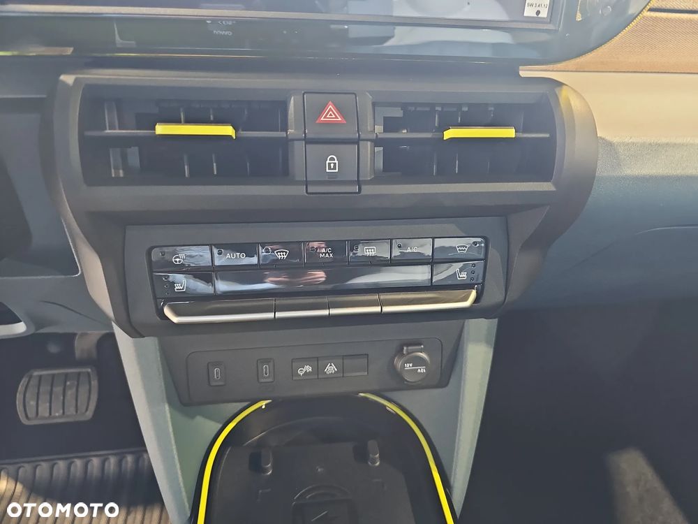 Fiat Grande Panda 1.2 mHEV La Prima eDCT - 15