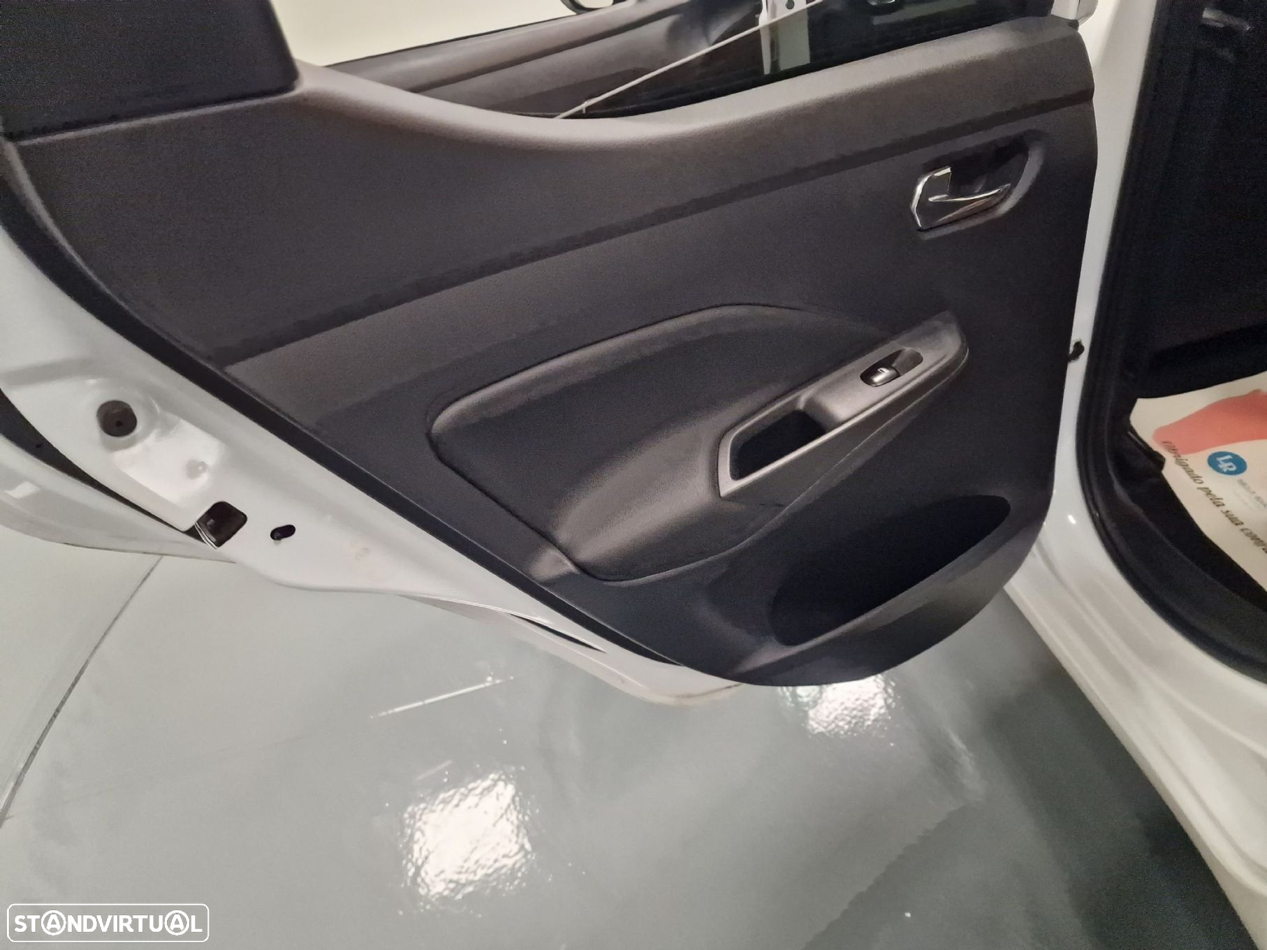 Nissan Micra - 32