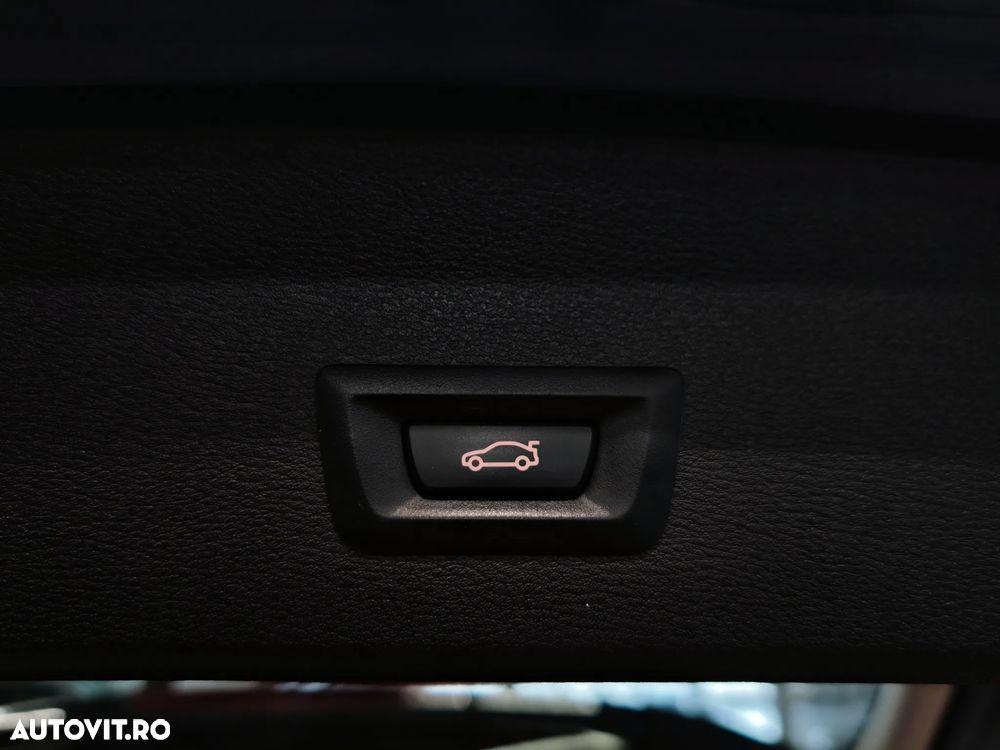 BMW X1 sDrive18i Aut. Advantage - 17