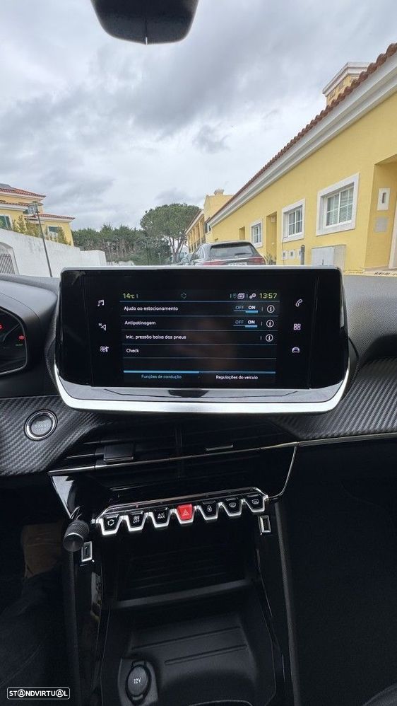 Peugeot e-208 50 kWh Allure - 15