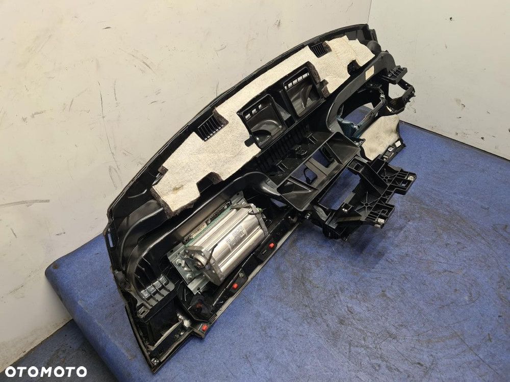 BMW 116 E87 DESKA ROZDZIELCZA - 9