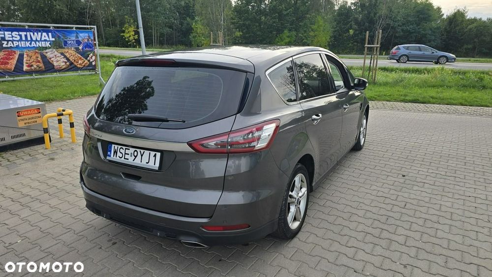 Ford S-Max - 6