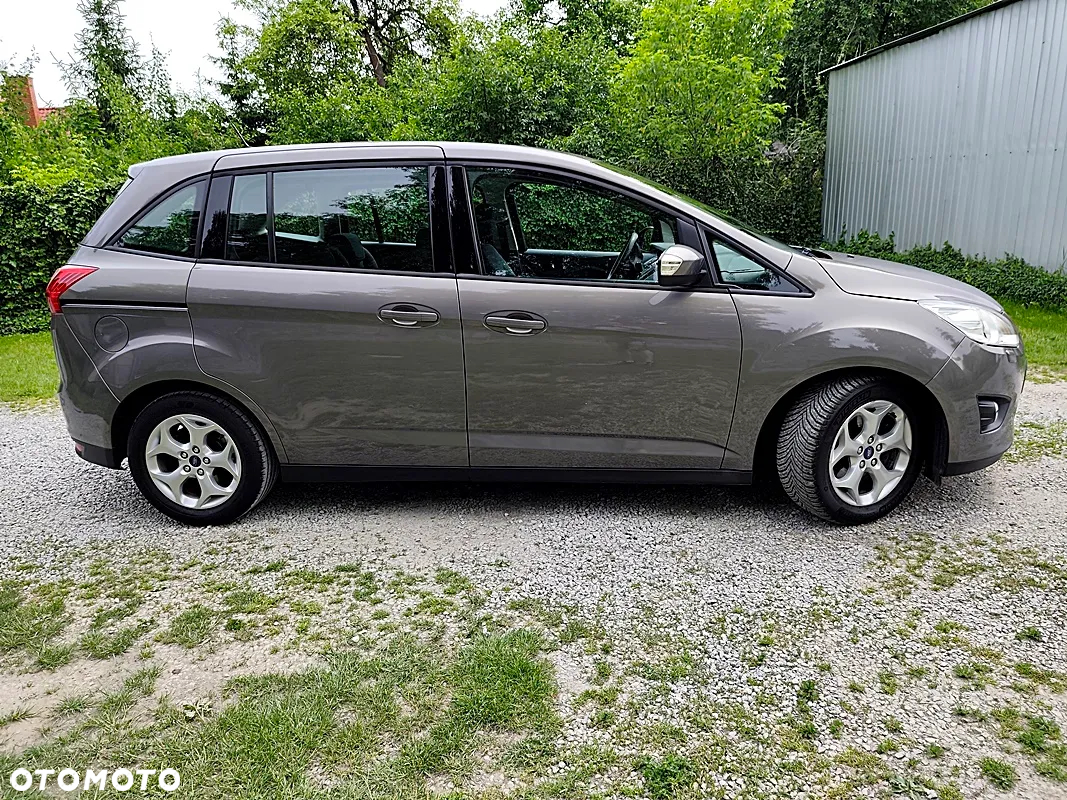 Ford Grand C-MAX 1.6 TDCi Edition - 16