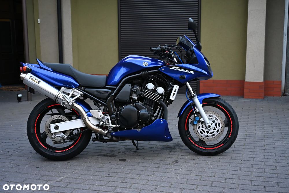 Yamaha FZS - 3