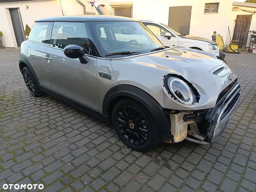 MINI Cooper - 1