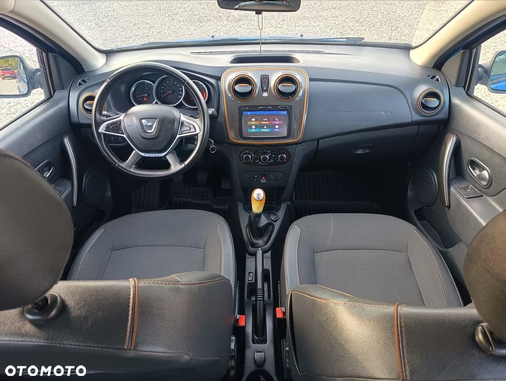 Dacia Sandero Stepway TCe 90 Prestige - 18