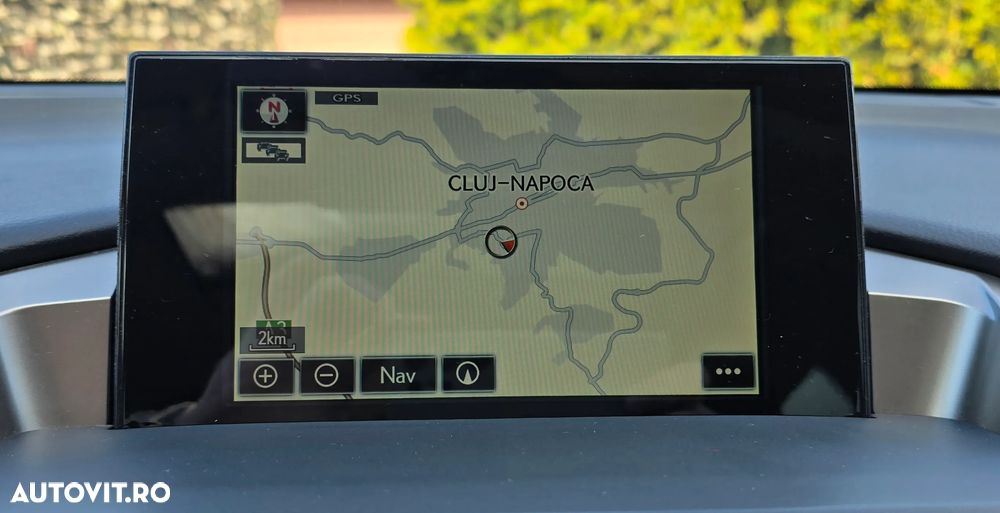 Lexus Seria NX 300h - 23