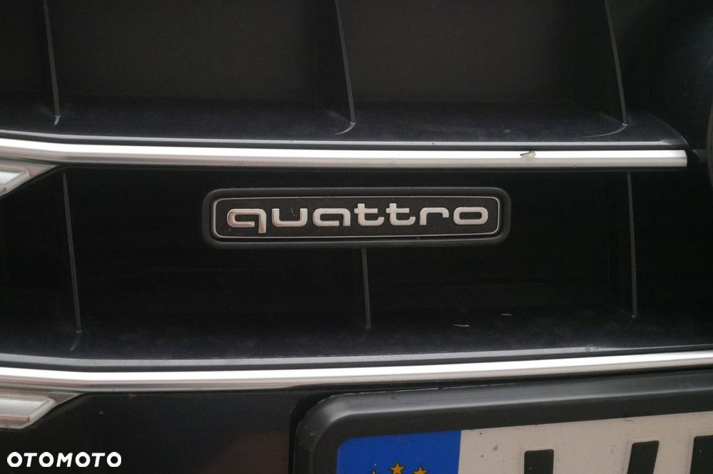 Audi A4 Limousine - 32