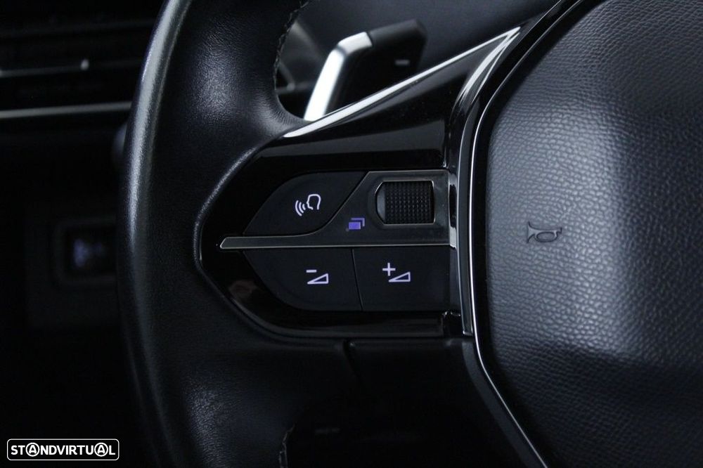 Peugeot 3008 1.5 BlueHDi Allure Pack EAT8 - 23