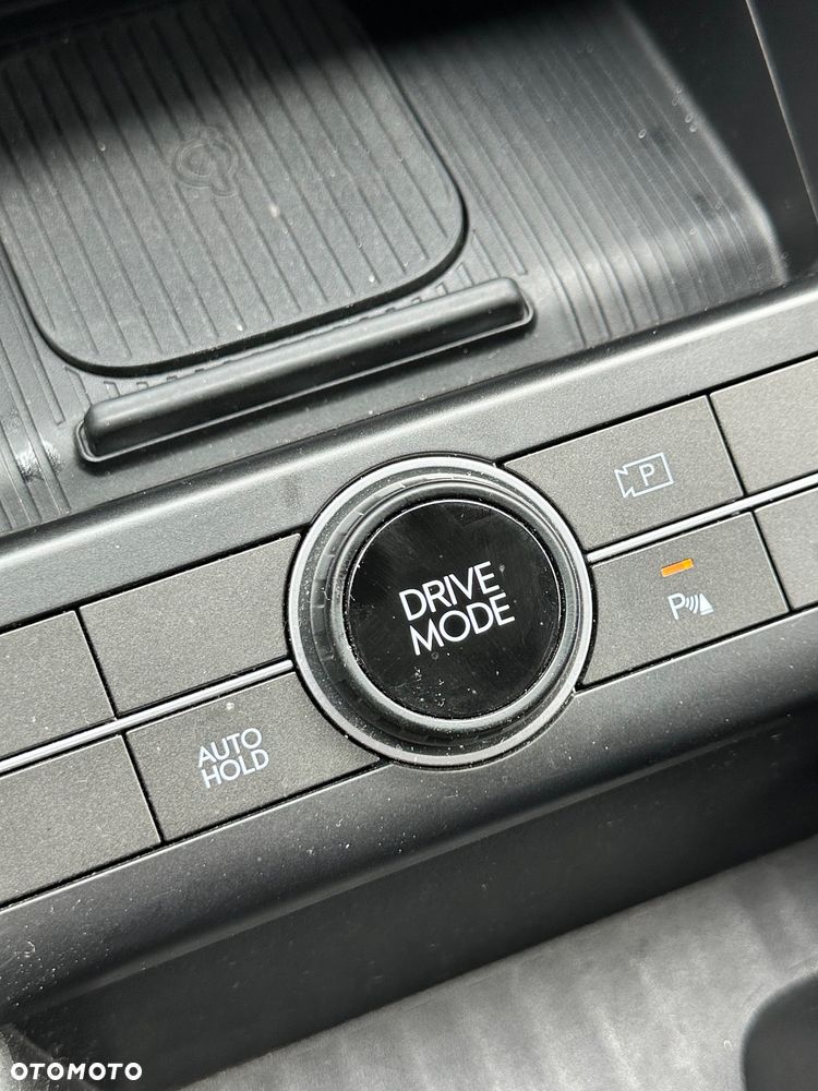 Hyundai Kona 1.6 GDI Hybrid Executive DCT - 28