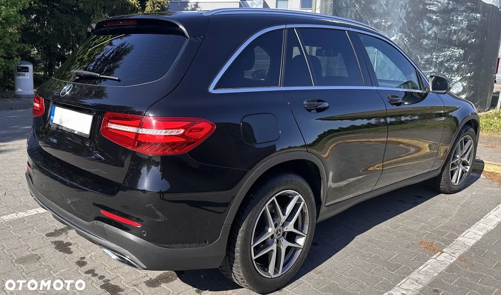 Mercedes-Benz GLC - 4
