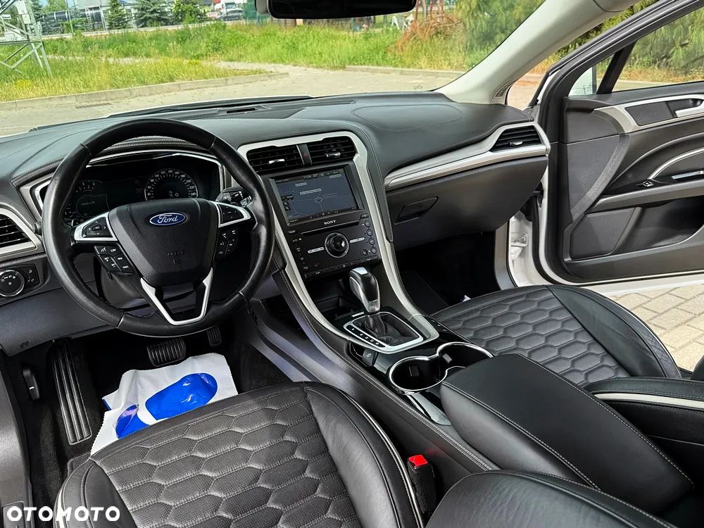 Ford Mondeo 2.0 TDCi STart-Stopp PowerShift-Aut Vignale - 5