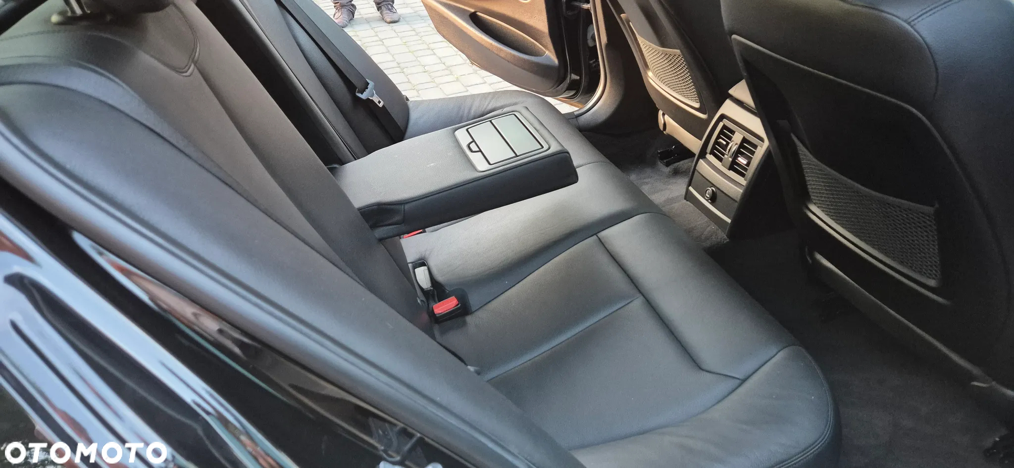 BMW Seria 3 320d Sport Line - 22