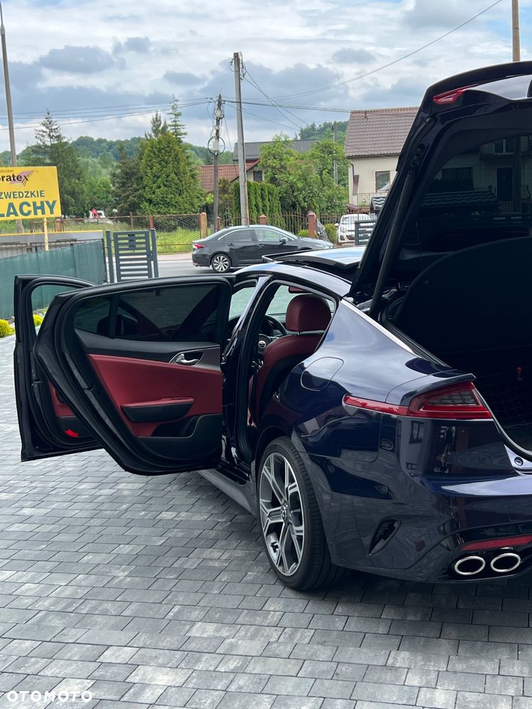 Kia Stinger 2.0 T-GDI GT Line - 11