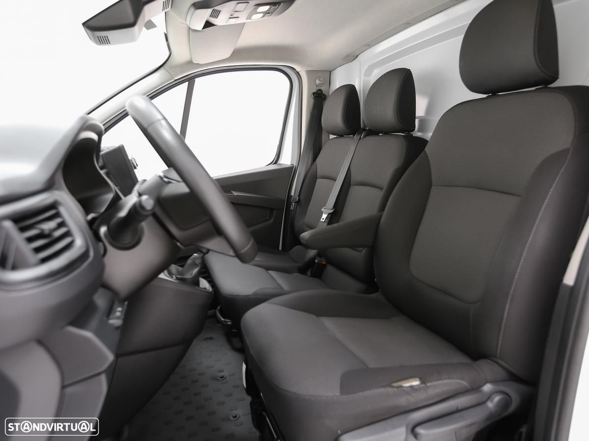 Renault Trafic 2.0 dci L2H3 C/Frio C/Iva - 7