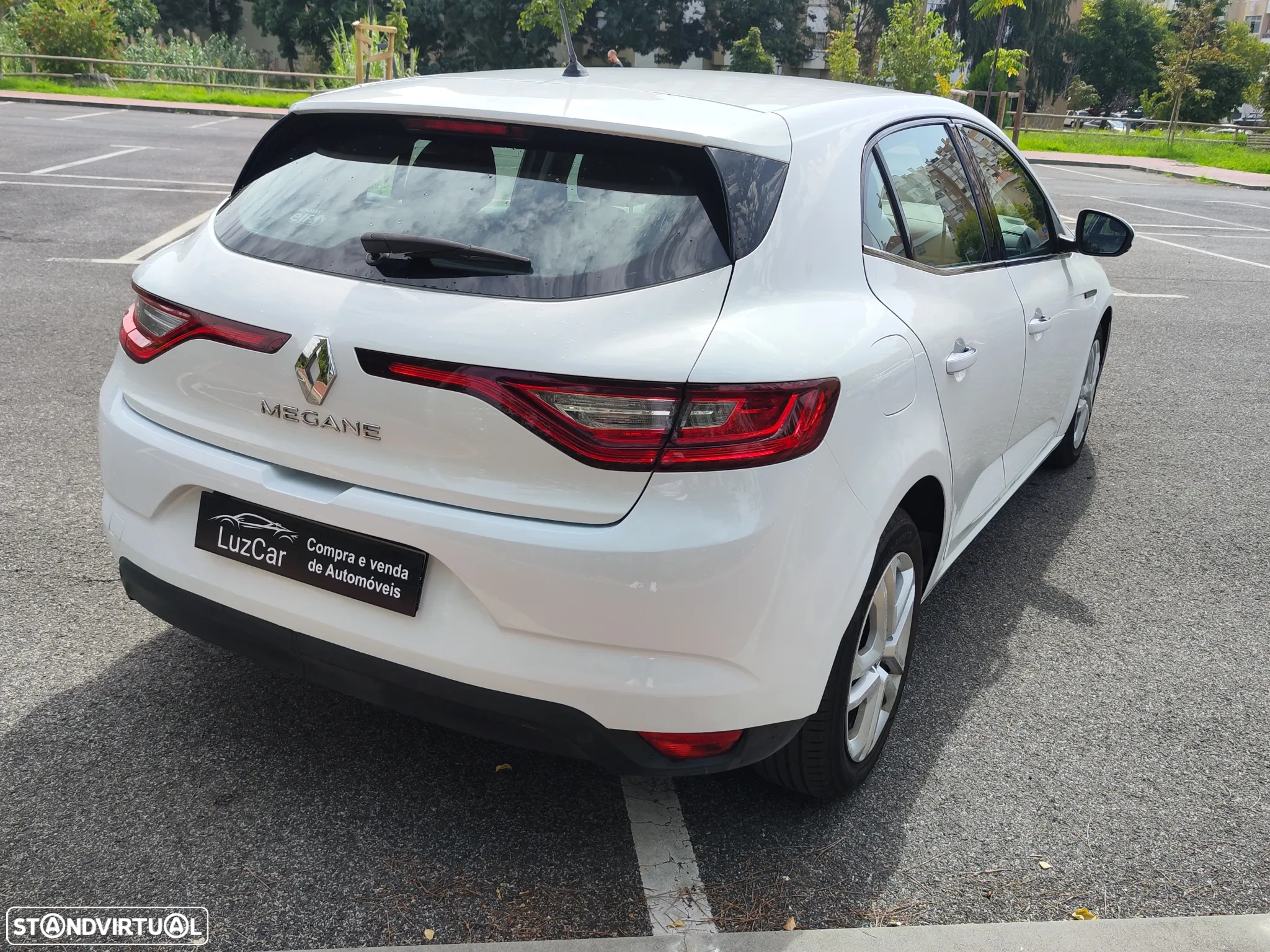 Renault Mégane ENERGY dCi 110 EDC INTENS - 7