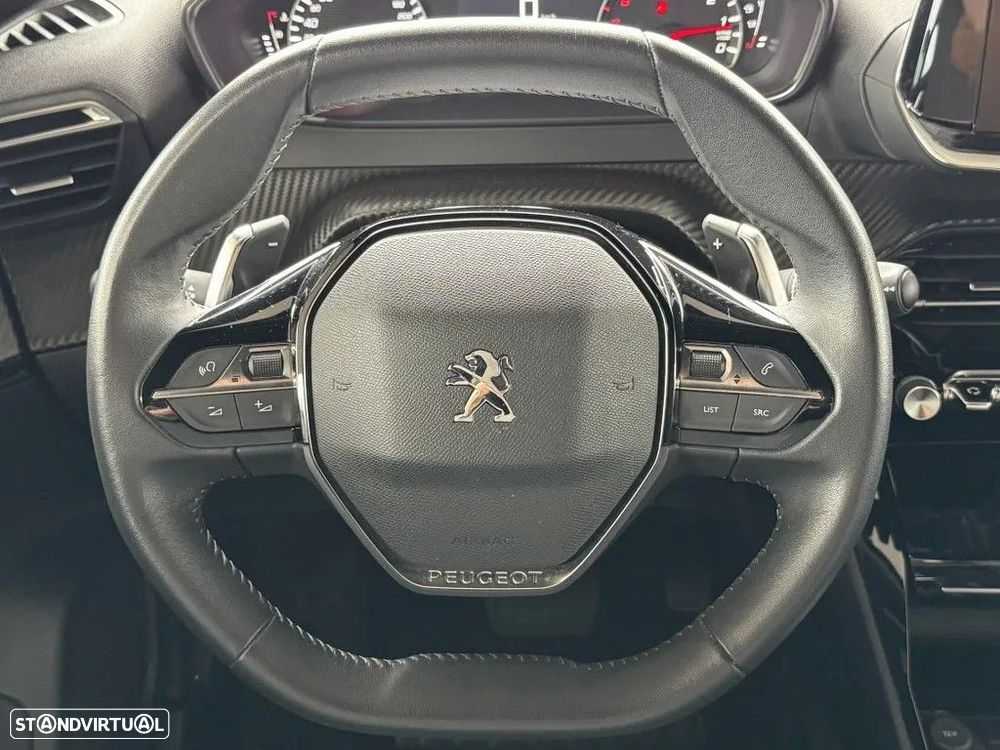 Peugeot 2008 1.5 BlueHDi Allure EAT8 - 8