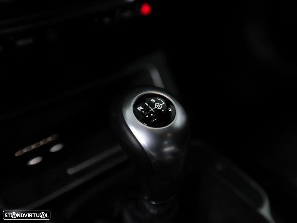 Mercedes-Benz C 220 - 21