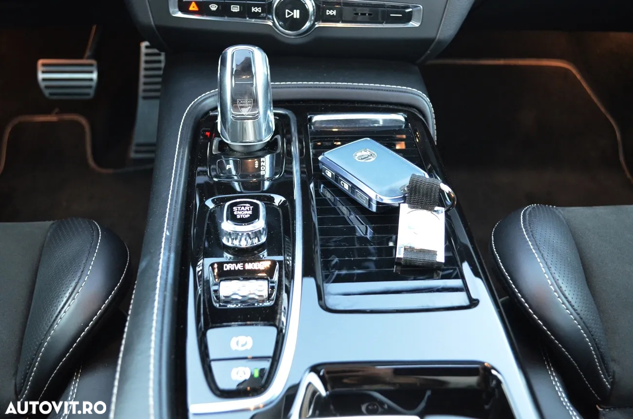 Volvo S90 S90L T8 Twin Engine AWD Geartronic Excellence - 17