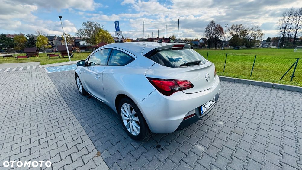Opel Astra 2.0 CDTI ecoFLEX Start/Stop - 6