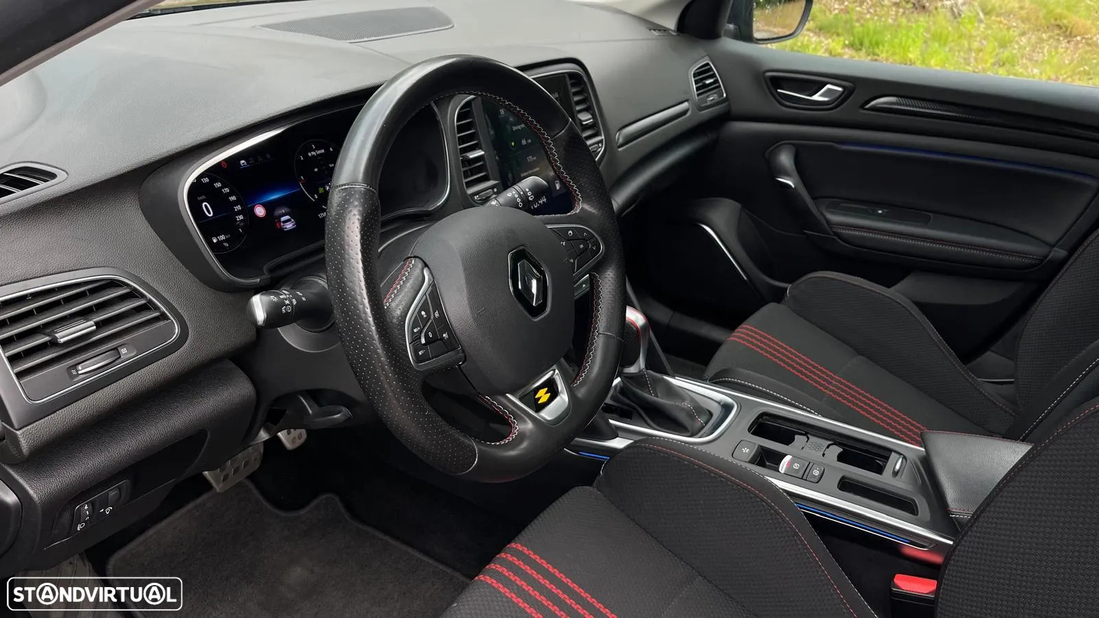 Renault Mégane Sport Tourer BLUE dCi 115 EDC R.S. LINE - 6